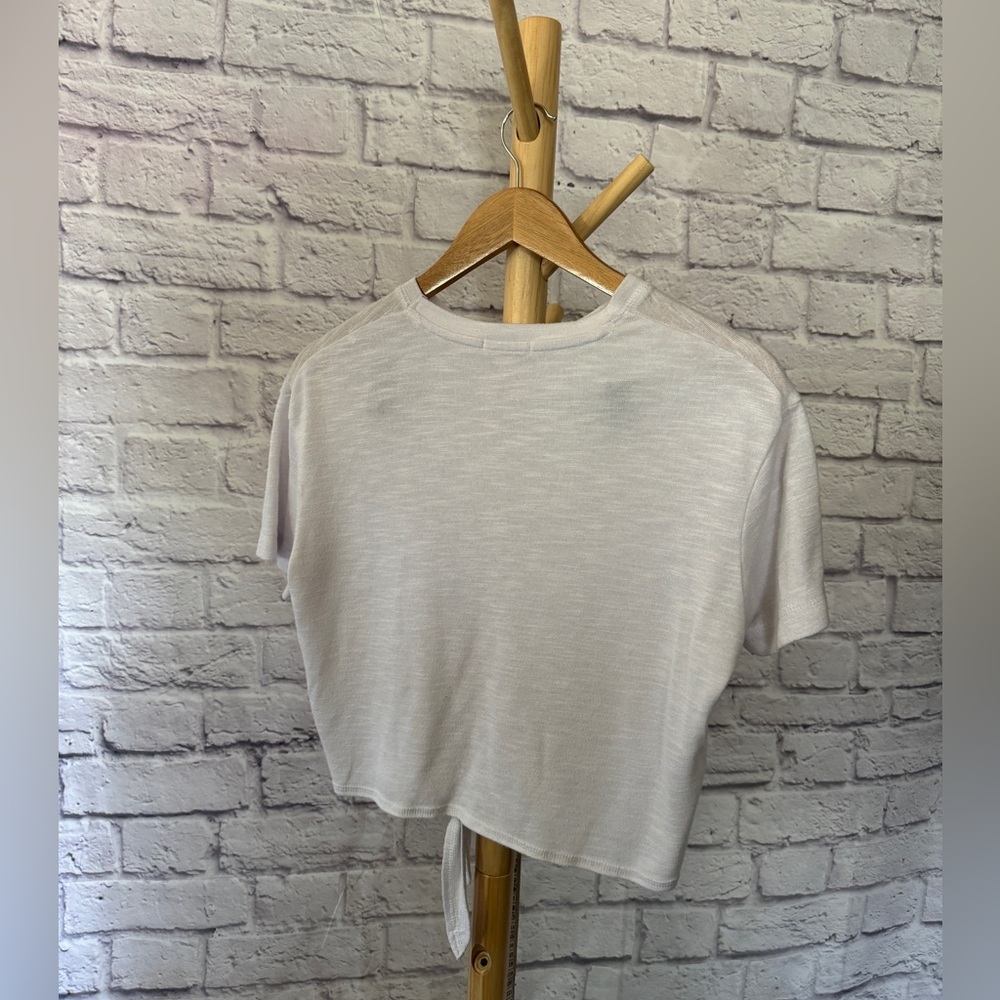 Cropped white tee - Picture 2 of 3